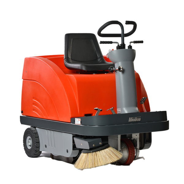 B900R Ride-on Sweeper