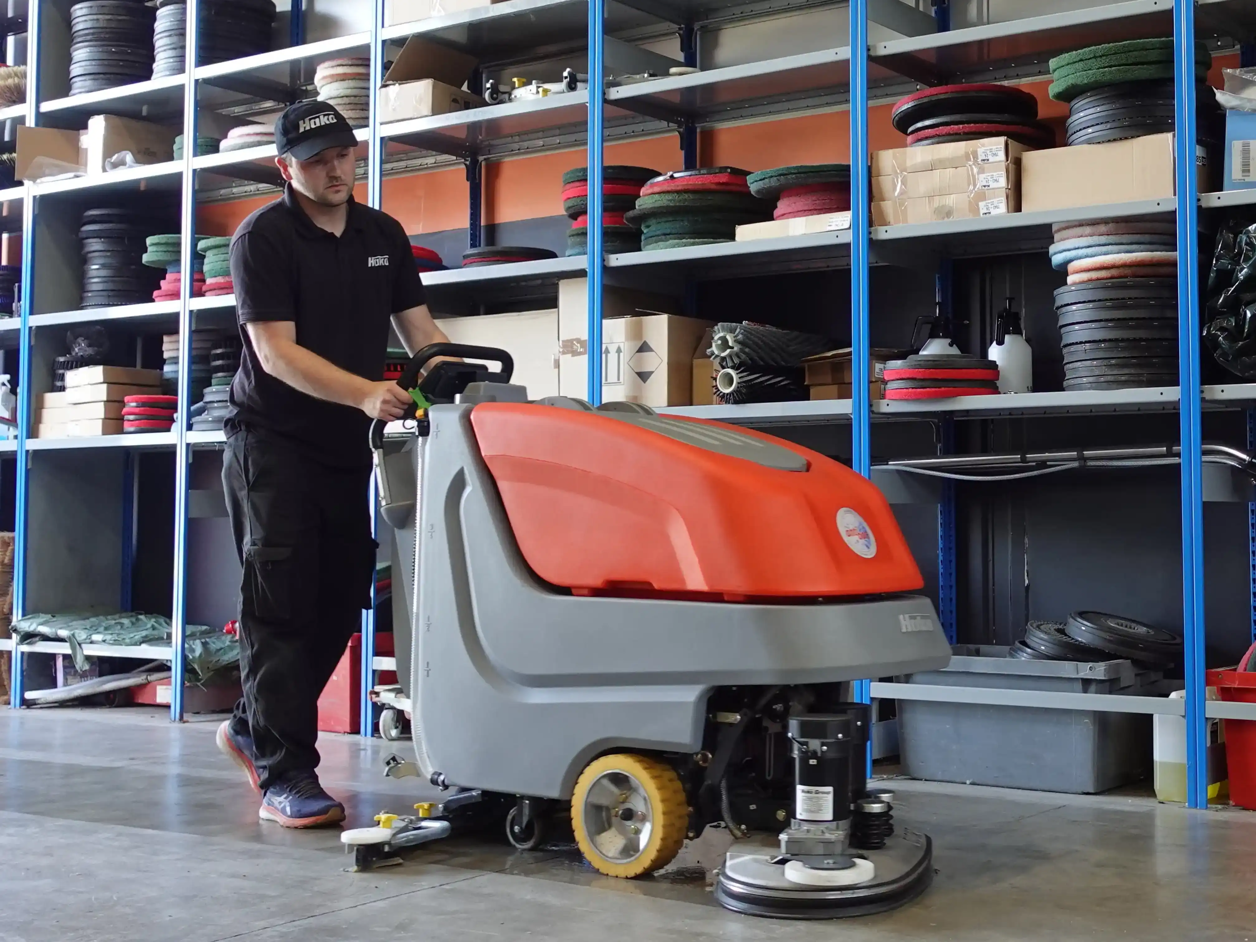 Hako Small Sweeper or scrubber Hako Small Sweeper or scrubber